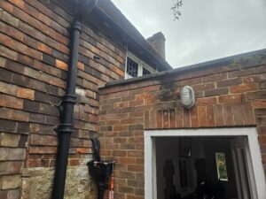 Cable run along the outside of the house4